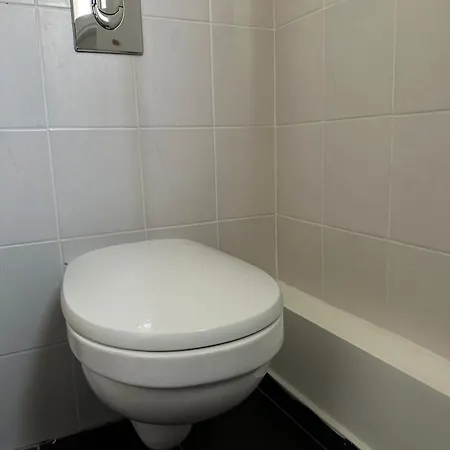 Serenity Bed Palace 2 Gare