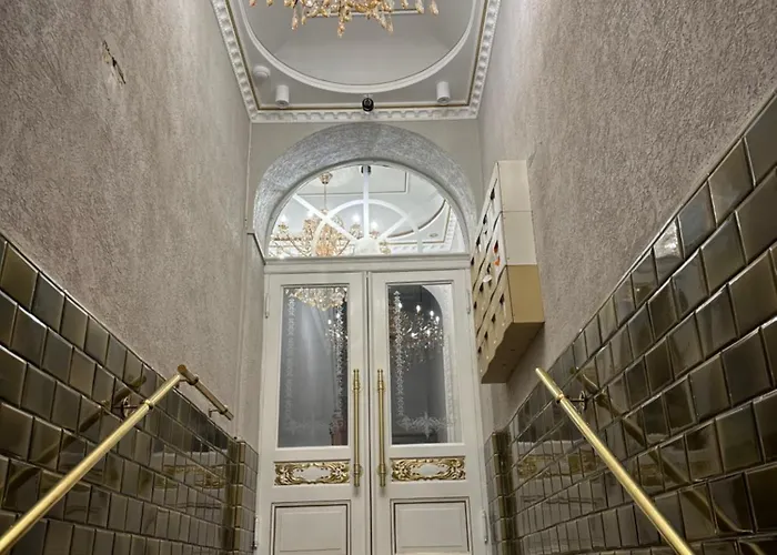 Serenity Bed Palace 2 Gare *