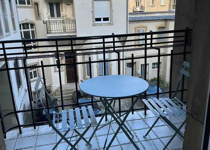 Serenity Bed Palace 2 Gare *