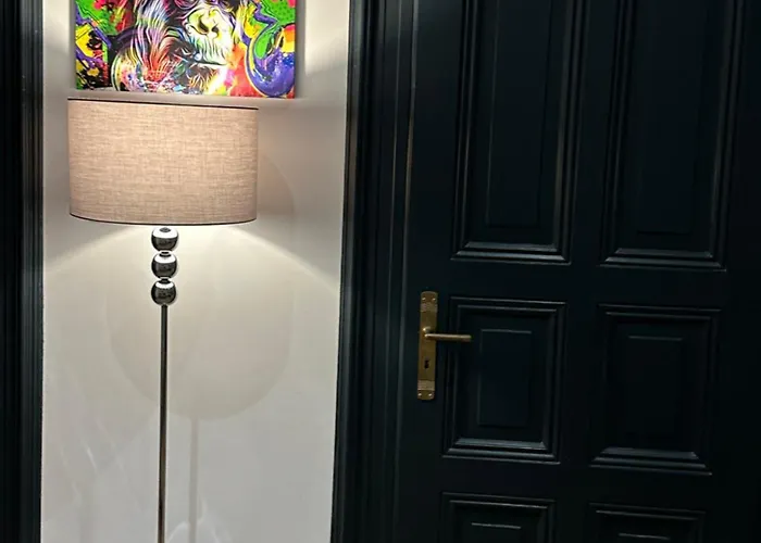 Serenity Bed Palace 2 Gare *